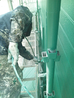 外壁吹き付け塗装(中・上塗り)①